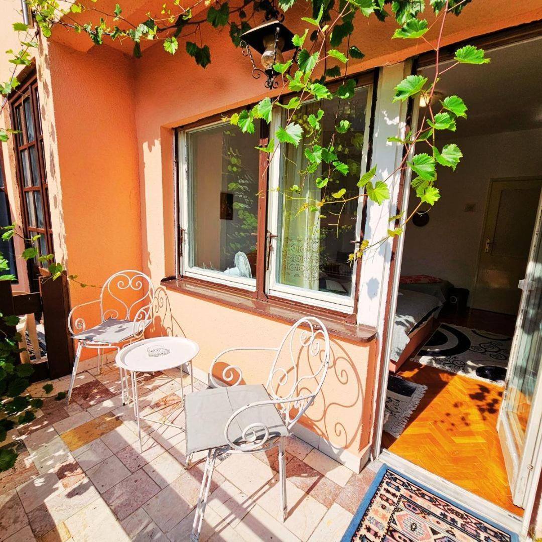 Prenociste Chardak Hotel Tuzla Ngoại thất bức ảnh